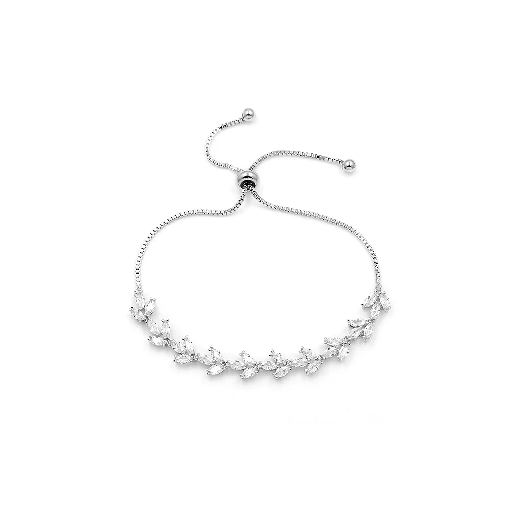 Feines Armband mit Kristallblättern