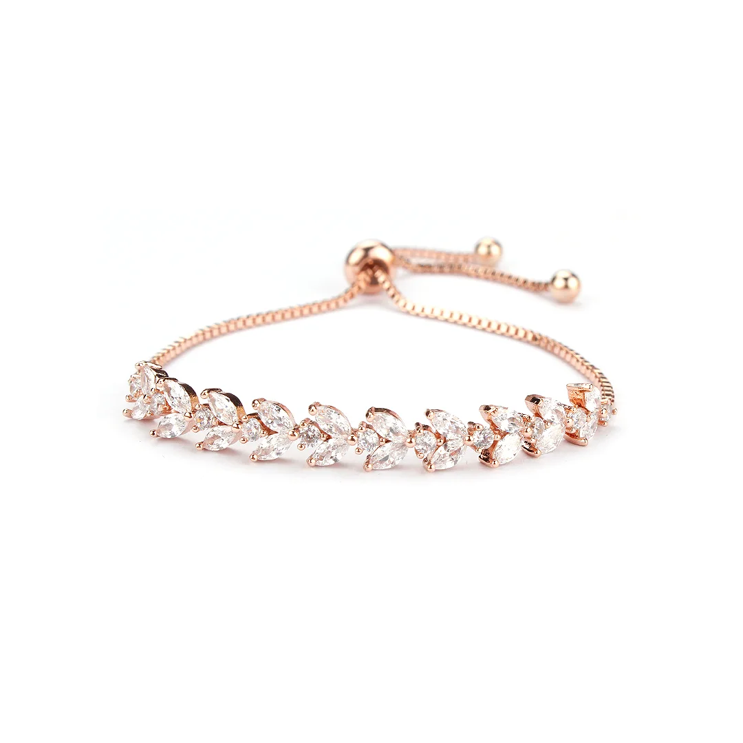 Roségoldfarbenes Armband mit Kristallblättern