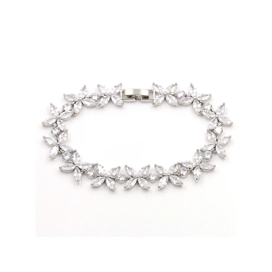 Full Leaf Crystal Bracelet