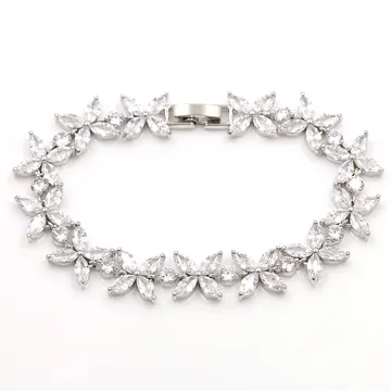 Full Leaf Crystal Bracelet