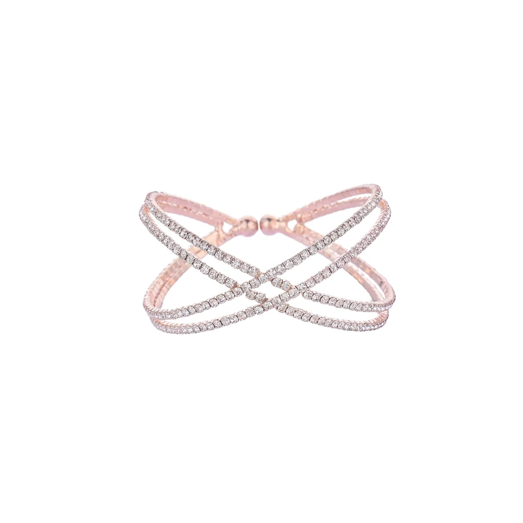 Roségoldfarbenes Kristallarmband mit Kreuzmotiv