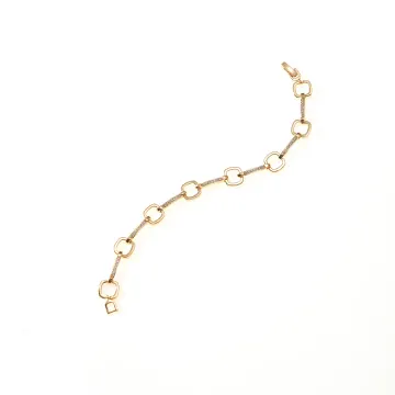Petite Oval Station Bracelet